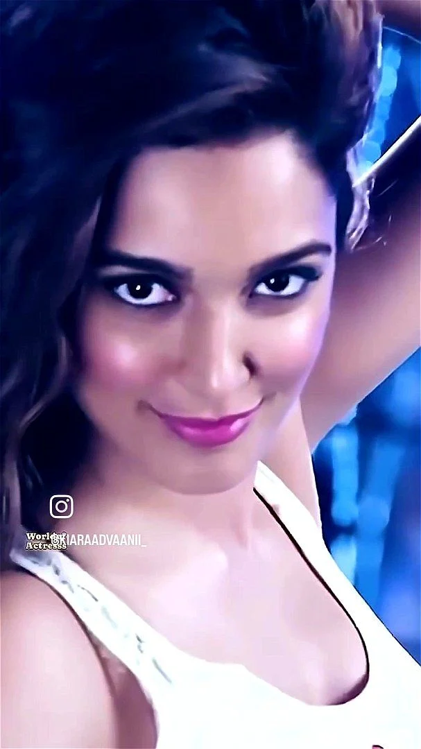 Kiraaaaaa look Kiraaaaaa look