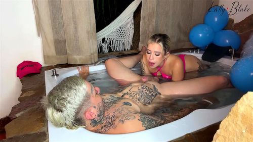 I was sharing a bath with my stepbrother in the tub and everything got out of control.🙈🙈
