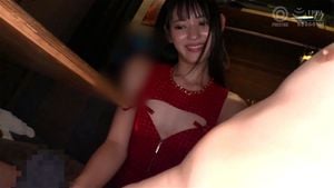 八掛うみ thumbnail