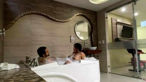 Nikkyjones porn video – A bath that will leave you hotter
