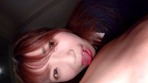 ち〇ぽ気持ちいい連呼する現役18歳に中出し！