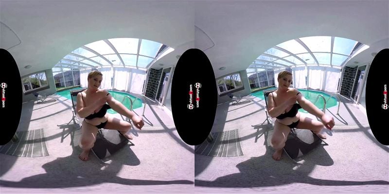 sexy BBW Milf feels so good at the pool sexy BBW Milf feels so good at the pool