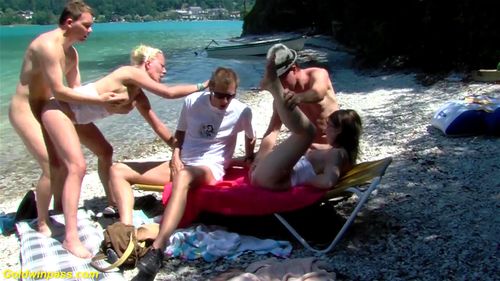Wildgangbangs porn video – outdoor family therapy groupsex orgy