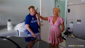 Sexy White MILF thumbnail