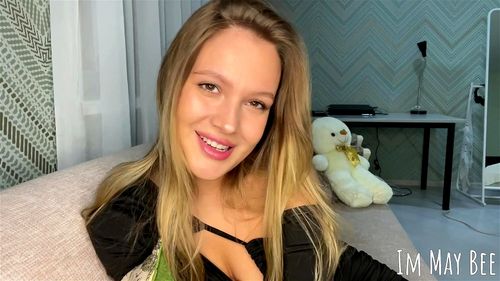 I rented a room from a girl who really likes fuck. POV Virtual Sex