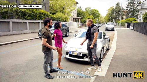 Pickup porn video – HUNT4K. Fucked with a wild tourist in my villa, then sent her to buy me burgers