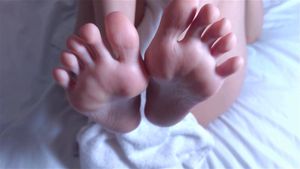 feet thumbnail
