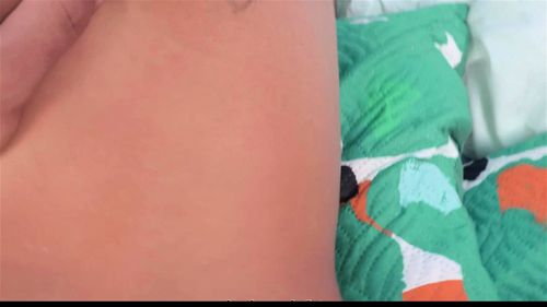 Solo Incognita porn video – chica inocente recibe semen en su culo por primera vez