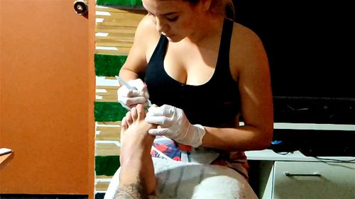 footjob ends with a tremendous blowjob 😈👅👅