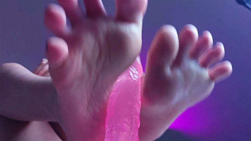 Admiration of beautiful feet footjob with dildo Admiration of beautiful feet footjob with dildo