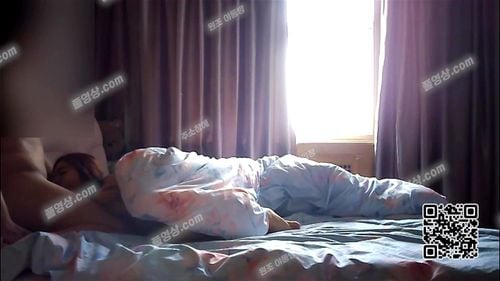 5907 성욕 넘치는 커플 집에서 싸고 박고 싸고 박고 3연속 섹스 2 Korean 텔레 UUB892