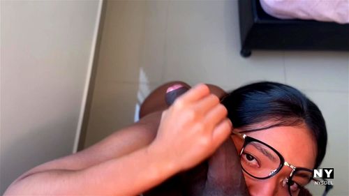 Cute brunette with glasses gives blowjob pov -amateur couple- nysdel