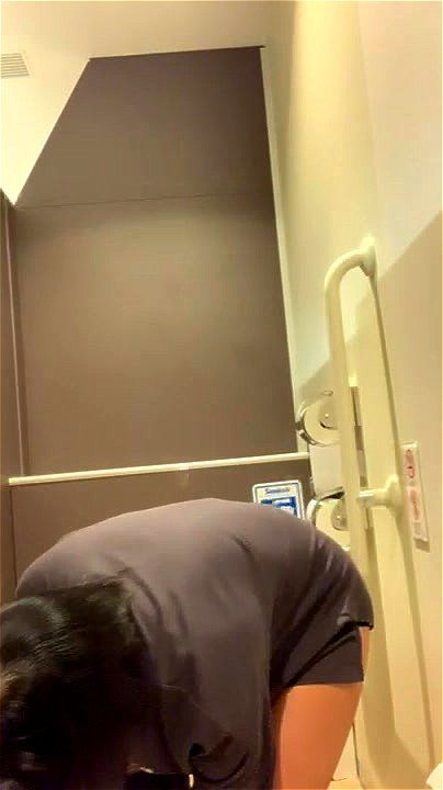 トイレオナニー