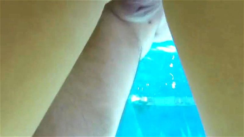 Underwater Creampie Underwater Creampie