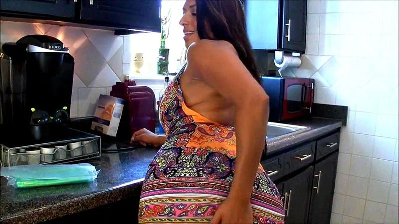 Beautiful Latina in the kitchen