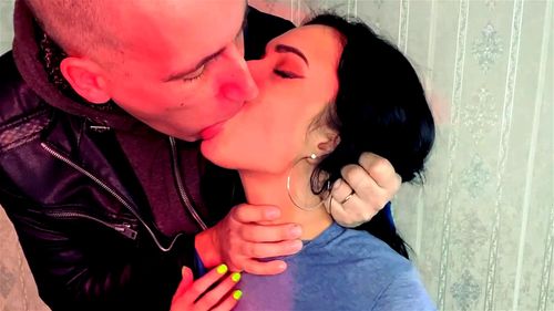 Neck porn video – Hot kissing my stepsister's neck
