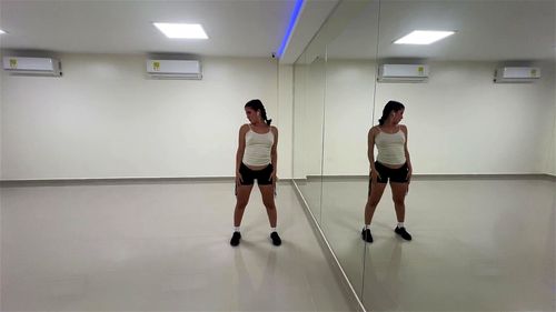 Put porn video – With despair caress my pussy until I put cream