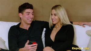 Watch from 0:01:23