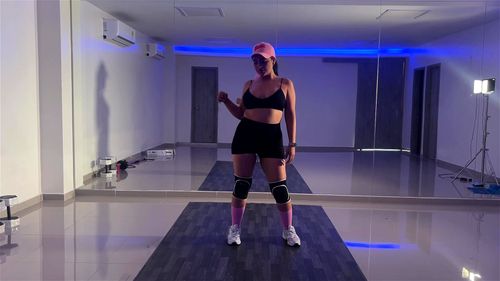Horney porn video – Her mischievous laugh invites daydreaming and endless desire.