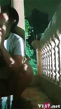 Watch from 0:00:27