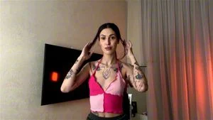 Watch from 0:05:27
