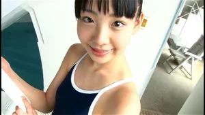 グラビア thumbnail
