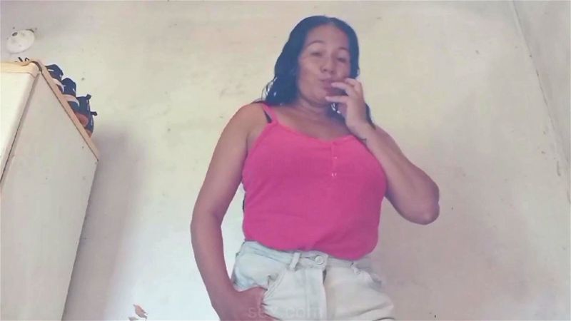 Horny milf Horny milf