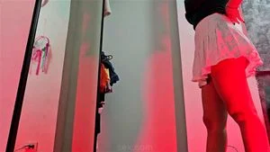 i spy my friend while she is trying diferents clothes i spy my friend while she is trying diferents clothes