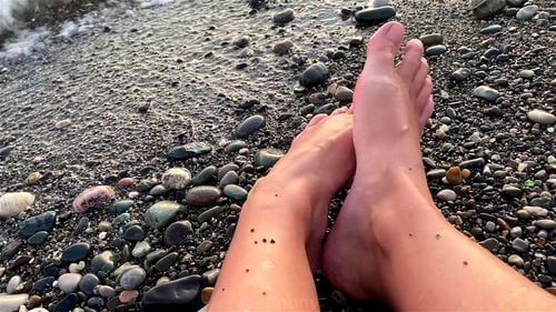Foot fetish sea RELAX sound. by marydi: Amateur, Outdoor & Footjob Porn - SpankBang