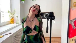 Watch from 0:05:29