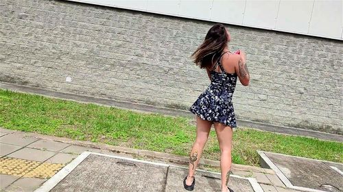 Creator porn video – Latina goes out to look for a boyfriend in the park