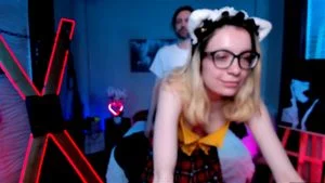 Watch from 0:05:27