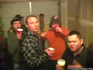 Watch from 0:00:32