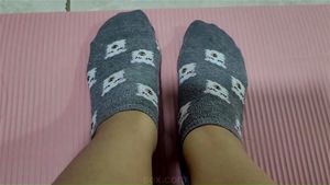 footchick esmweralda thumbnail