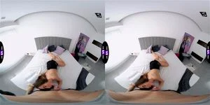 VRBlondess thumbnail