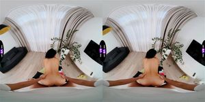 VRBrunettes thumbnail