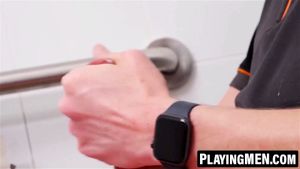 Watch from 0:00:32