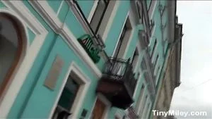 Watch from 0:00:32