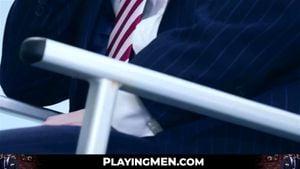Watch from 0:00:32