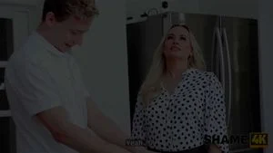 Watch from 0:04:11