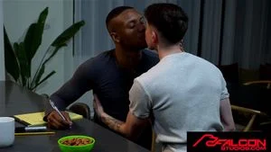 Guarda da 0:02:19