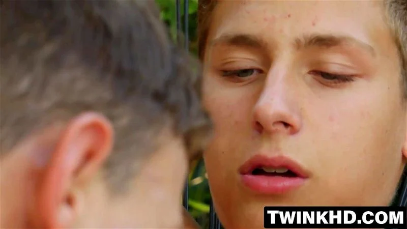 Twink Timmy Cole gets fucked hard by naughty Ollie Barn