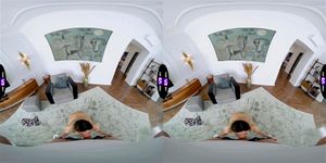 Picnic Plans Canceled When He Spots Megan Love’s Bare Pussy - TmwVRnet