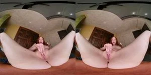 Content Creator Harley Love Wants To Shoot Mega Spicy Video With You In The Gym