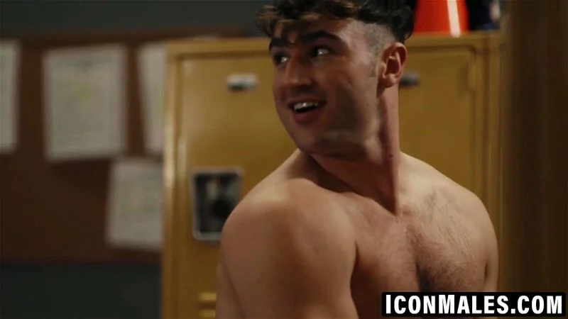 Dante Colle Killian Knox take turns drilling Michael Boston