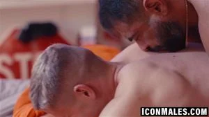 Draven Navarro gives stepson Dylan Hayes a taste of daddy dick