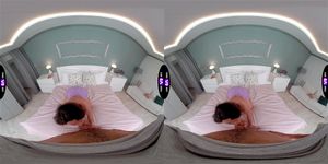 Her Book Was Boring So She Devoured His Cock Instead - TmwVRnet