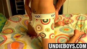 Phillip Ashton wanks his dick to an explosive creamy finale