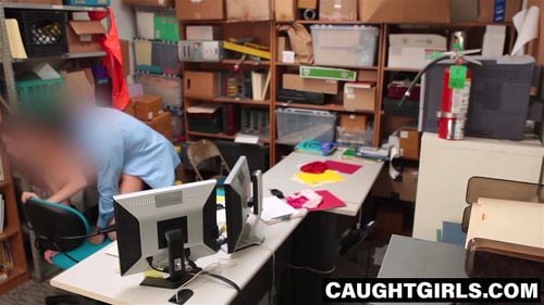 Naiomi Mae pleasures officer Marcus London: Blowjob, Cumshot & Pussy Licking Porn