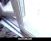 Watch from 0:05:28